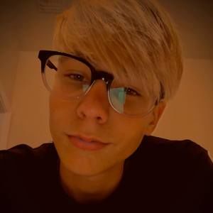 Meet your Posher, Jason